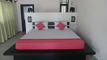 Seagulls Beach & Garden Cabanas