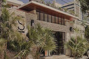 The Strabon Tulum