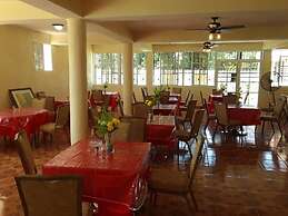 Extravaganza Resort Hotel