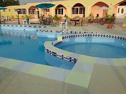 Extravaganza Resort Hotel