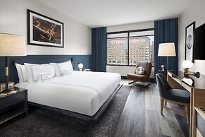 The Oaklander Hotel, Autograph Collection