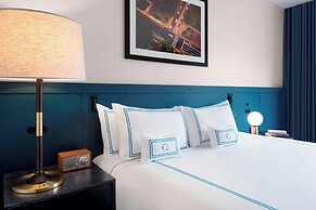 The Oaklander Hotel, Autograph Collection