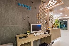 Evergreen Suite Hotel