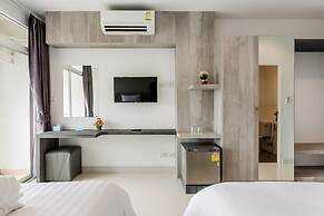 Evergreen Suite Hotel