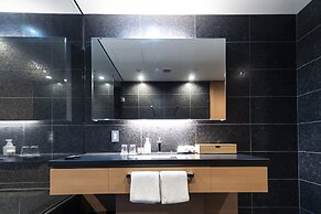 Kyoto Shijo Takakura Hotel grandereverie