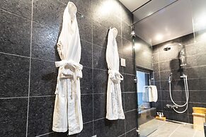 Kyoto Shijo Takakura Hotel grandereverie