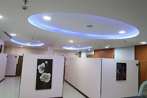 Lotus Hotel