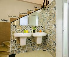 Hanoi High Five Hostel