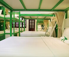 Hanoi High Five Hostel