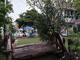 Turfan Hotel and Tigger Park