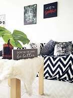 Mercu Summer Suites by JJ Cozy Homes