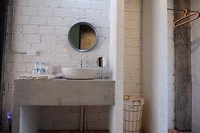 Black Elephant Boutique