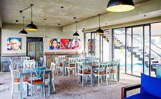 Lazy Koala Hostel - Adults Only