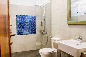 Lazy Koala Hostel - Adults Only