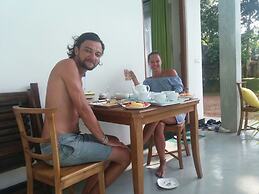 Villa Blue Water Hikkaduwa