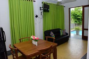 Villa Blue Water Hikkaduwa