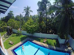 Villa Blue Water Hikkaduwa