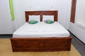 Villa Blue Water Hikkaduwa