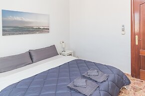 Beachfront 4BR Big groups or 2 families