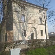 Ostello Castello Mina Della Scala