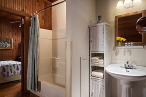 Magnolia Springs B&B