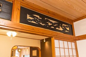 South Window Onna-son