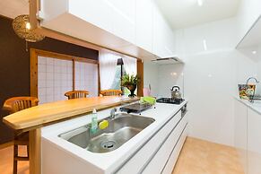 South Window Onna-son