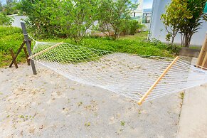 South Window Onna-son