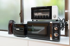 South Window Onna-son