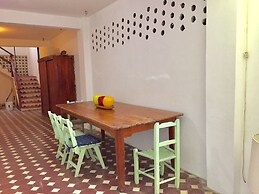 Hostal ZihuAzul