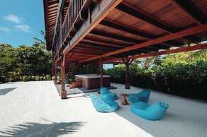 Kuredhivaru Resort & Spa Maldives