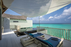 Mövenpick Resort Kuredhivaru Maldives