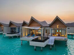 Kuredhivaru Resort & Spa Maldives