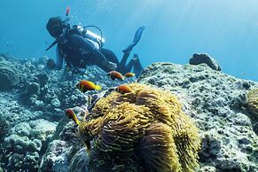 Kuredhivaru Resort & Spa Maldives