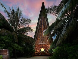 Kuredhivaru Resort & Spa Maldives