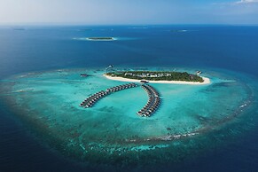 Mövenpick Resort Kuredhivaru Maldives