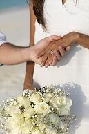 Kuredhivaru Resort & Spa Maldives