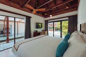 Kuredhivaru Resort & Spa Maldives