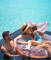 Kuredhivaru Resort & Spa Maldives