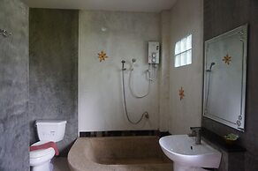 Ban Pak Chaytung Trang