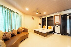 4 Seasons Suites