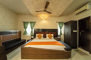 4 Seasons Suites