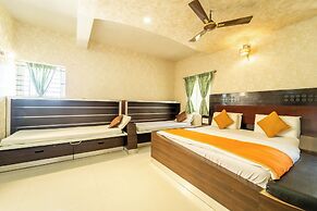 4 Seasons Suites
