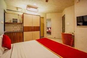 4 Seasons Suites