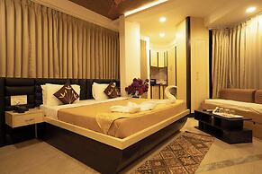 4 Seasons Suites