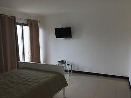 Las Yagrumas Condo Escazu