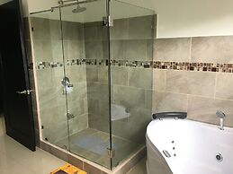 Las Yagrumas Condo Escazu