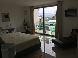 Las Yagrumas Condo Escazu