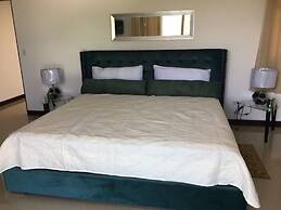 Las Yagrumas Condo Escazu