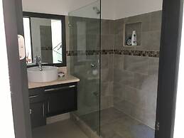 Las Yagrumas Condo Escazu